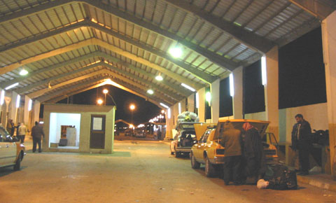 A63 素朴な共同浴場⑥ ヨルダン アフラ温泉- 世界の絶景温泉