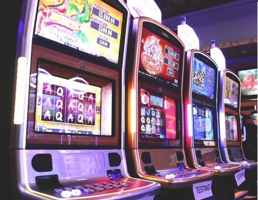 ゲーミング&システム事業コナミグループ株式会社