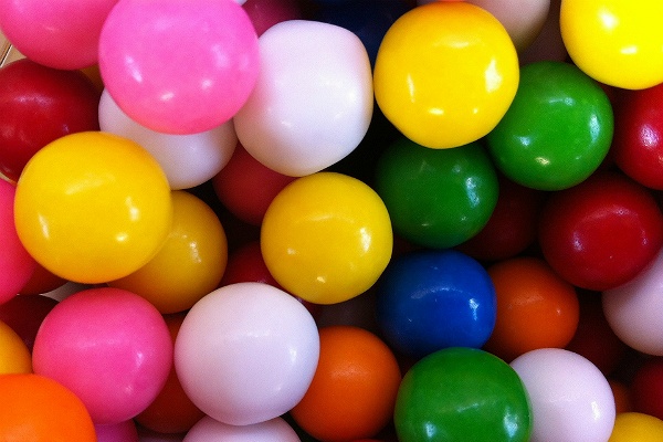 最強に不衛生な珍スポット！「ガム・ウォール シアトル 」の由来と現在たびこふれ