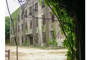 日本の軍事施設・戦争遺構 - 廃墟検索地図