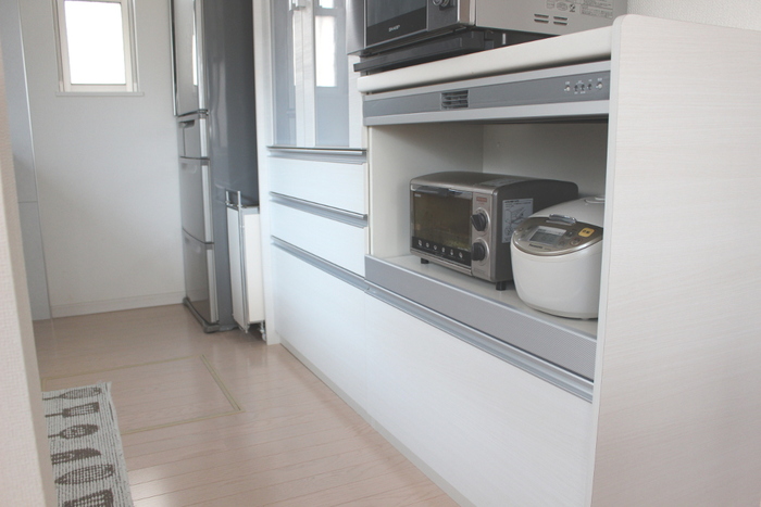 電子レンジの置く場所、間違えていませんか？家電のプロが教える安全な置き場所 - 暮らしエイト ハウスコム