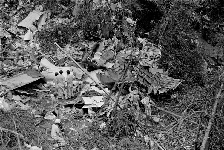 日航ジャンボ機墜落から39年。航空史上最悪の事故を、写真で振り返るハフポスト NEWS