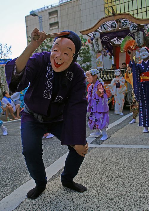 カパ・ハカ：パフォーマンスアート100% ピュア・ニュージーランド