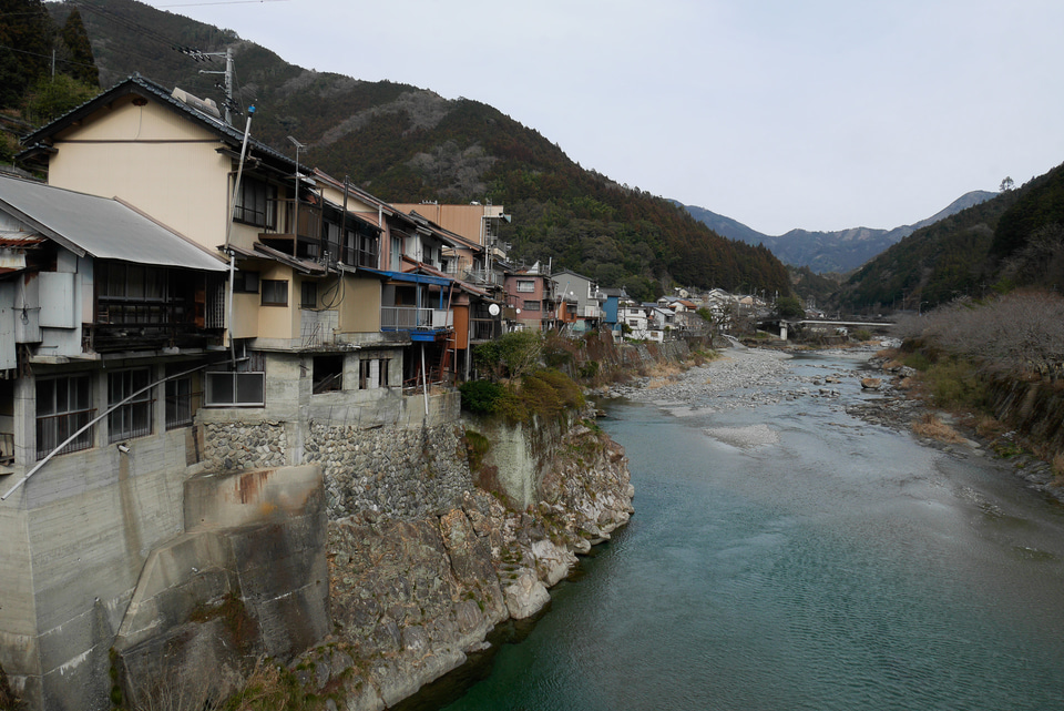 ニュース：新紙幣が繋ぐ日本とネパールの絆│行政書士トラスト事務所北九州・福岡VISA申請・ABTC・自動車登録・認知症対策・風俗営業許可