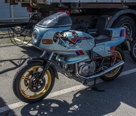 kitako ディュアルカウル カフェレーサー ロケットカウルカフェレーサーの真髄！？ロケットカウルの