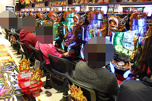 6月5日 マルハン千葉ニュータウン店クロロ調査隊チーム光来店パチンコ店長のホール攻略