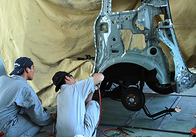 フジイＢＡＮＫＩＮ岩国店カーコンビニ倶楽部山口県岩国市自動車修理・板金塗装