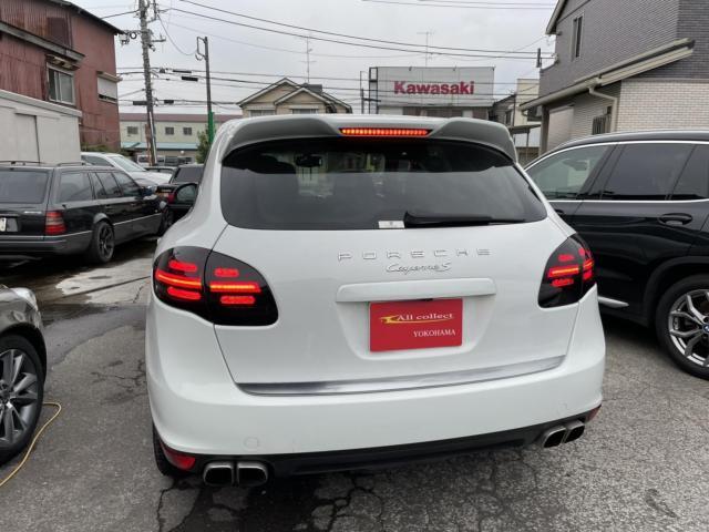 カイエンライトストリングテールランプ1 エルコボ ヘッドライト、テールライト加工専門店