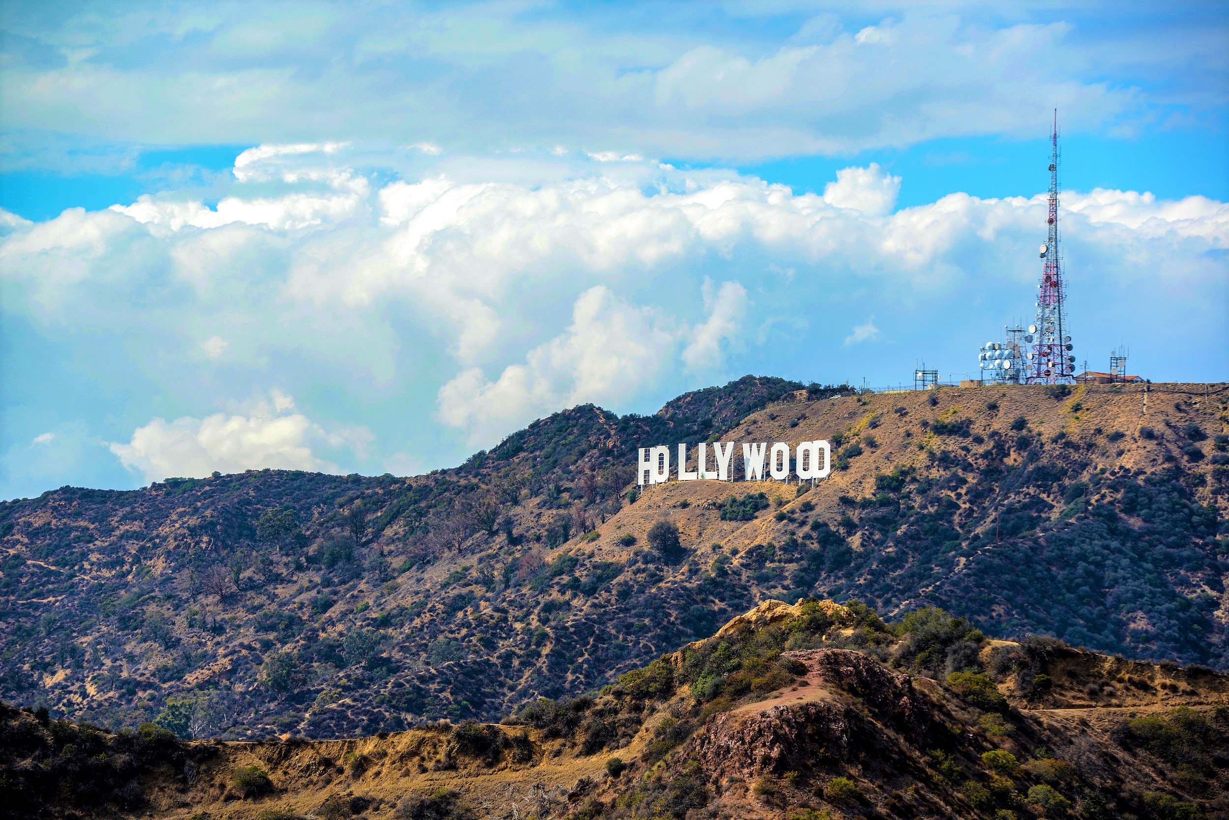 ハリウッドヒルズ―ハリウッドに建つ家のイメージ 02290000137 の写真・イラスト素材アマナイメージズ
