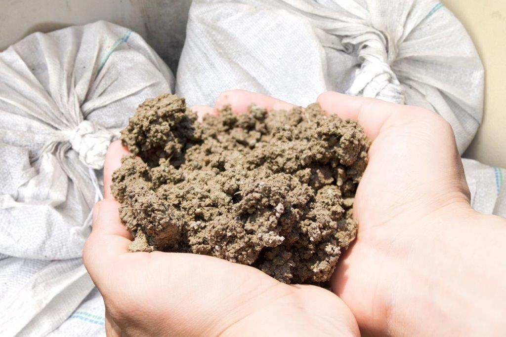 土のう袋 輸入 AAブルー 480mm×620mm 400枚 土留め 浸水防止 防水 防災 災害 グッズ 用品 対策 : マモルデ - 通販 -Yahoo!ショッピング