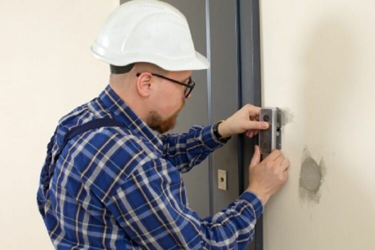 インターホン、ドアホンは自分で交換できる？確認方法を紹介 ２つのポイントkomasapo