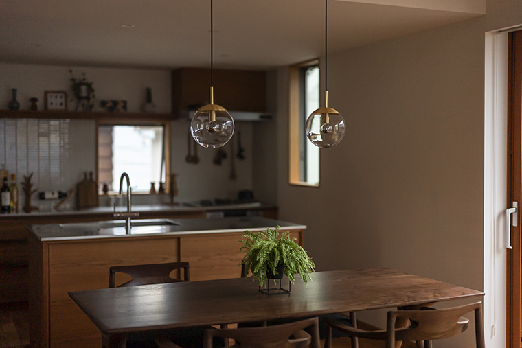 NEW LIGHT POTTERYのペンダントライトSolaris」 - YOKOさんのNEW LIGHT POTTERY のペンダントライト -イエナカ手帖