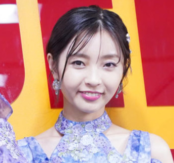 空気階段』水川かたまりの結婚式２次会に人気芸人たちが大集合！『オズワルド』伊藤俊介はファンとツーショット、『ニューヨーク』嶋佐和也は深々とお辞儀週刊女性PRIME