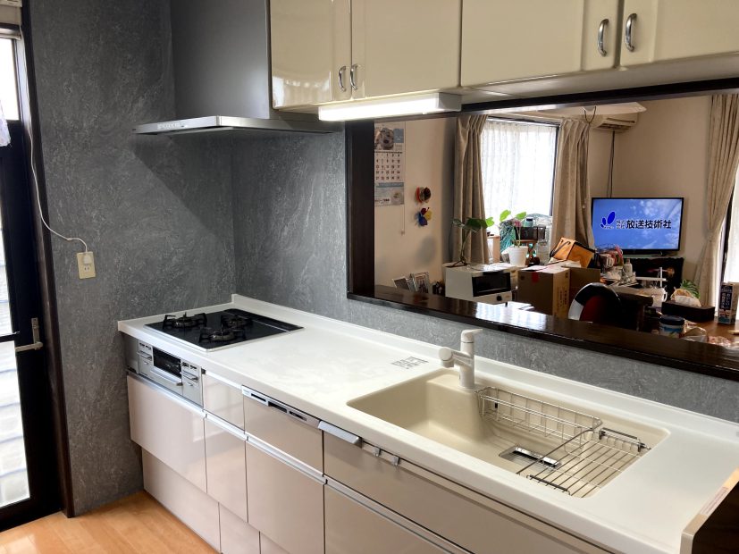 人気のおすすめシステムキッチンメーカー9社比較！リフォーム価格・事例もご紹介 2025年6月最新リフォーム費用の一括見積り -リショップナビ