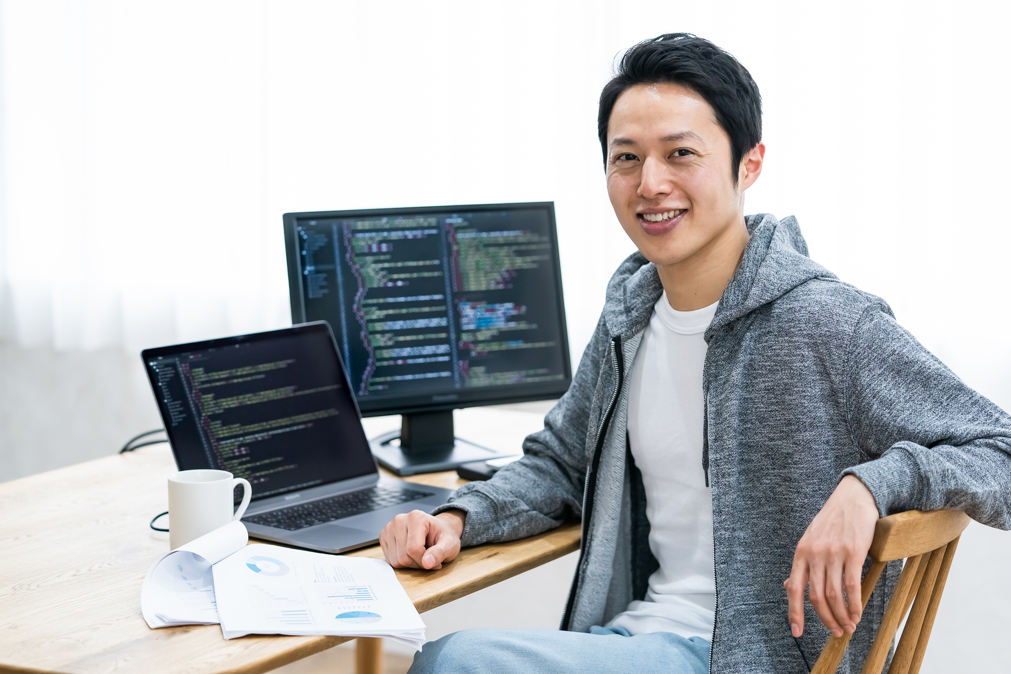 システムエンジニアイラスト無料イラスト・フリー素材なら「イラストAC」