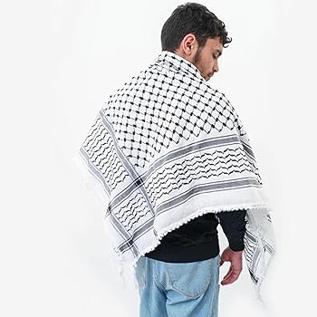 今週土曜日の1月18日は、パレスチナ大使館で開催されるミニバザーへ！✨❤️‍🩹,ぜひパレスチナの一部をお持ち帰ってください。販売するのは、本場のクーフィーヤ、ジェニン産のオリーブオイル、エリコ産のデーツ、そして作りたてのパレスチナ風ファラフェルサンドイッチ。他にも@nada_arts_ や @khalil.khalidy