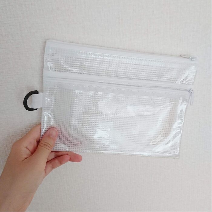 ダイソーの方がいいかも ♡仕分けもできて可愛く使える！意外な使い方ができるクリアポーチ E START マガジン