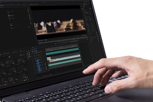 新年度スタート🌸 弊社でも新しい仲間を迎えました！ 新入社員の小林龍太郎くん 20 です🔰 出身は石川町。専門学校で映像関係を学んできました。取材などで見かけた際は声をかけてくださいね。 フレンドリーにこたえてくえるタイプです👍福島映像企画番組制作映像