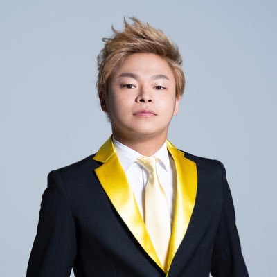 東海オンエア としみつの実家はお金持ち？父親の仕事は？母親や兄弟についてもリバティ