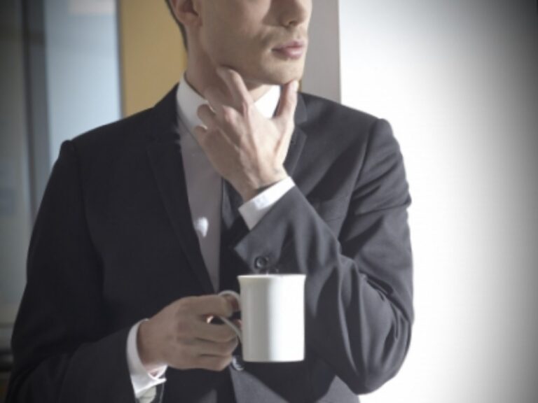 AB型男性の特徴や性格 恋愛面でのLINEの脈ありサイン、相性のいい女性を解説！fasme ファスミー