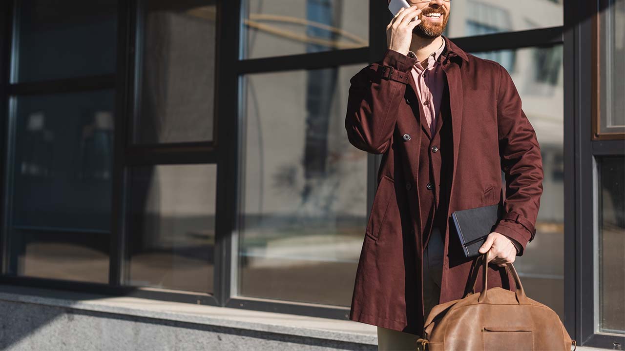 冬のオフィスカジュアルはどんなアイテムを選ぶ？おすすめコーディネートと併せて紹介AOYAMA Journal