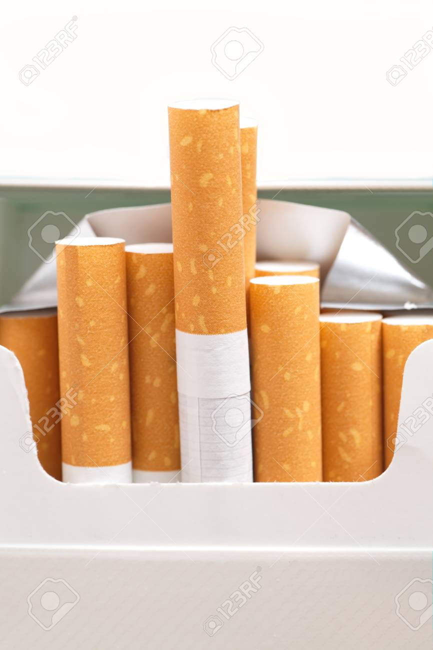 ASCII.jp：さらなる味わいを追求しリニューアル、メビウスたばこスティック