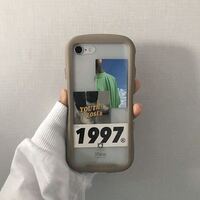 スマホケースに挟むと写真がずれる！対処法を解説します！ - ヨツバ印刷