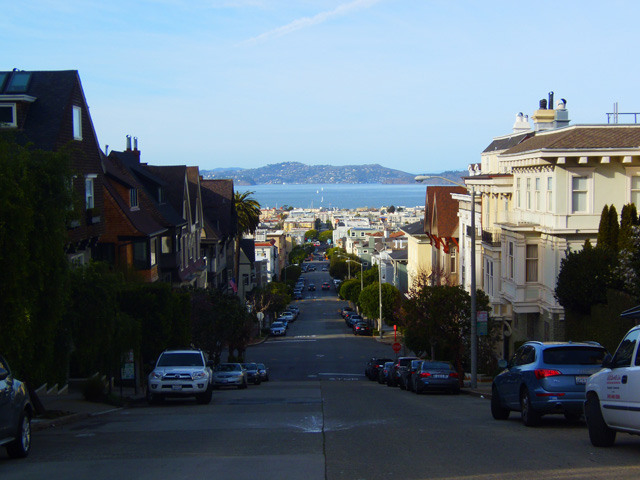埼玉県入間市の住宅街に突然現れるアメリカ、ジョンソンタウン「でもこの街ほど日本らしい街はない」kurashify 暮らしファイ
