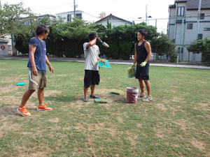 人工芝生とは？オフィスに導入するメリット・デメリット –ホームデザイン 北九州市で開業するならお任せください