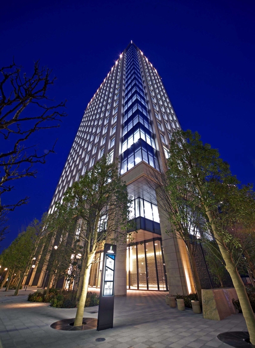 住友ビルディング 大阪市中央区北浜。住友電工本社、住友化学大阪本社、三井住友信託銀行大阪本店などSumitomo Building,housing Sumitomo Electric Industries, Ltd. Head Office, Sumitomo ChemicalCompany, Ltd. Osaka Head Office, etc. - Osaka, Japan の