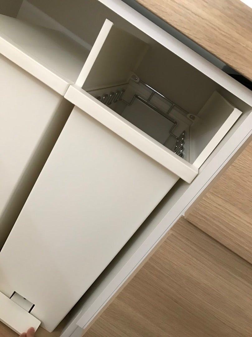 美品タカラスタンダードオフェリアカップボード吊り戸棚