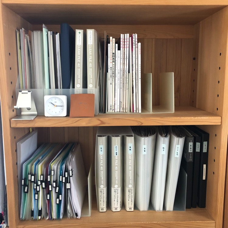 必要な書類もサッと手に取れる！使いやすくてストレスフリーな書類収納テクRoomClip mag暮らしとインテリアのwebマガジン