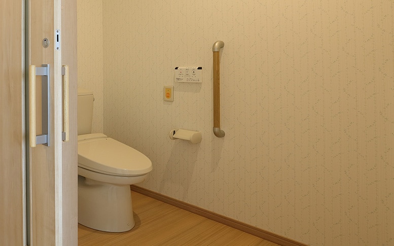 トイレの最適な広さはどのくらい？寸法を決める際のポイントLIXIL SQUARE