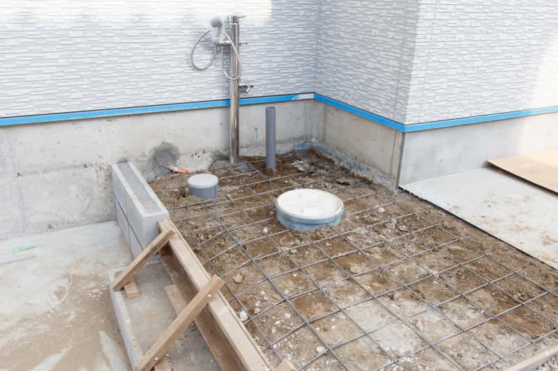 立水栓とオコシコン驚異の組み合わせ」DIY・透水宣言水たまり対策「オコシコン」 透水性舗装仕上材生コンポータル