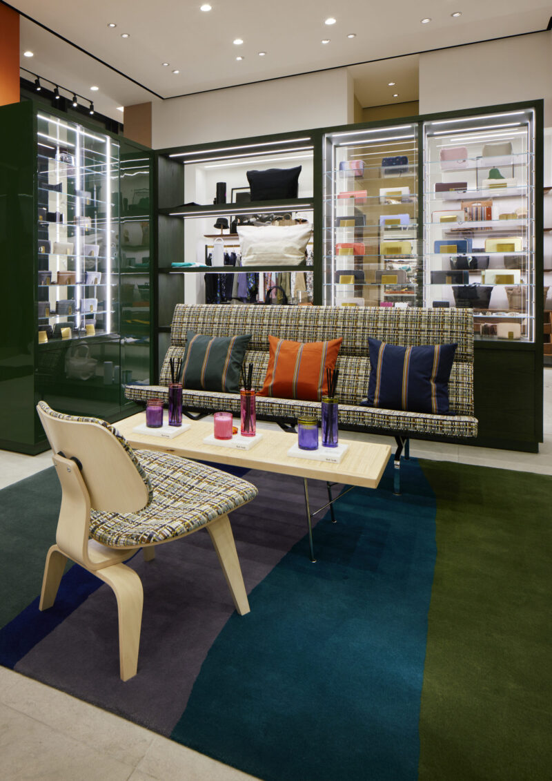 特別仕様の展示スペース - なんば経済新聞