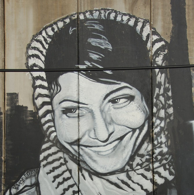 HIRBAWI パレスチナ製 Kufiya クーフィーヤ クフィーヤ 刺繍 HIRBAWI パレスチナ製 Kufiya クーフィーヤ クフィーヤ 刺繍パレスチナ刺繍