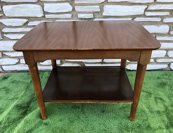 アメリカ デンマーク中古家具オークション DECO DEMODE 福生 FUSSA限りなくアメリカに近い福生