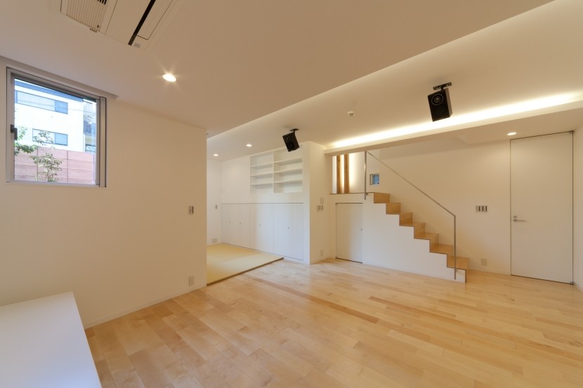 地下室づくりの費用はどれくらい？新築・増築にかかる費用目安と注意点を解説 - MY HOME STORY │スーモカウンター注文住宅