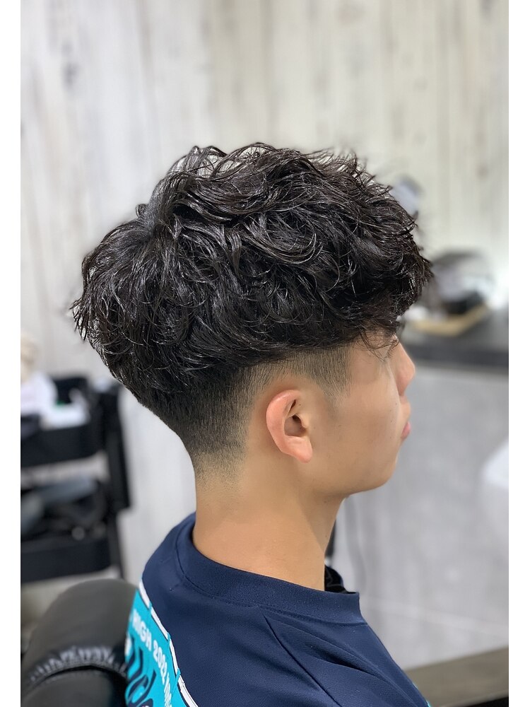 スペインカール16選 長め・短め別 似合う人や頼み方のコツを解説