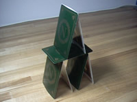 トランプタワーを作る カードゲーム縦 の写真素材1849093- PIXTA