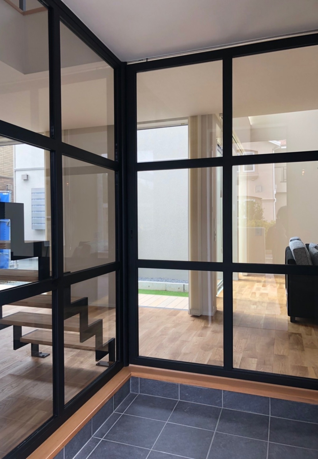 コーナーサッシの「緑の家」・とトップの超高断熱の長潟の家