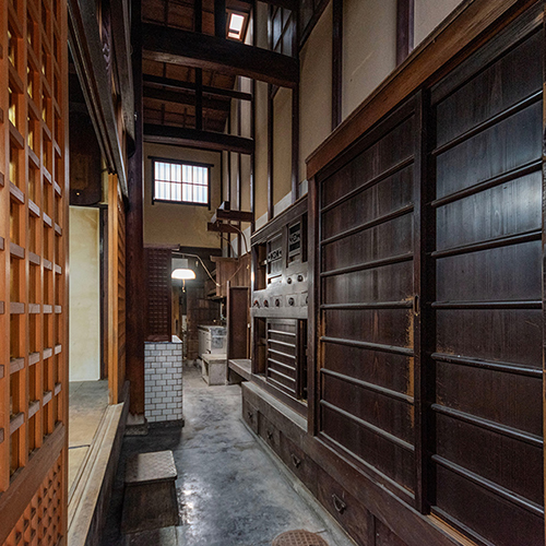 京町屋テナント もみじの小路丸吉住宅マンスリー・ウィークリーマンション・賃家・ガレージもおまかせ下さい