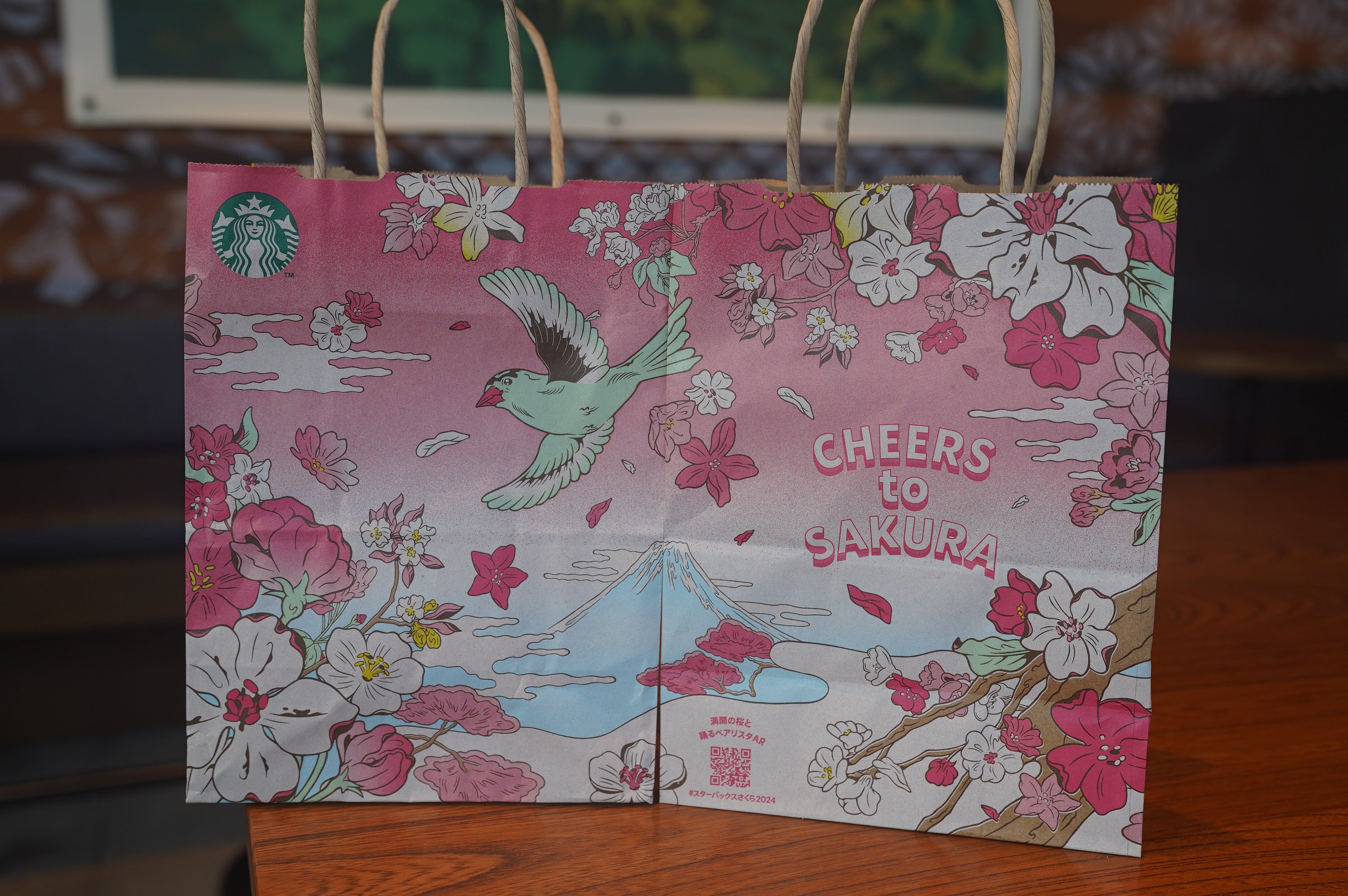 スタバの持ち帰り テイクアウトできるメニューや紙袋と注文方法、注意点 - OTONA LIFEオトナライフ