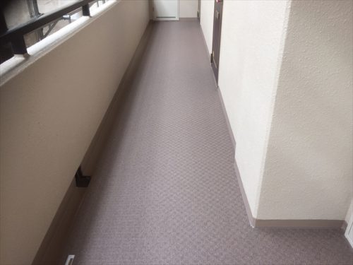 タキステップ と長尺シートの張り替え - ぬりかえ佐藤塗装店