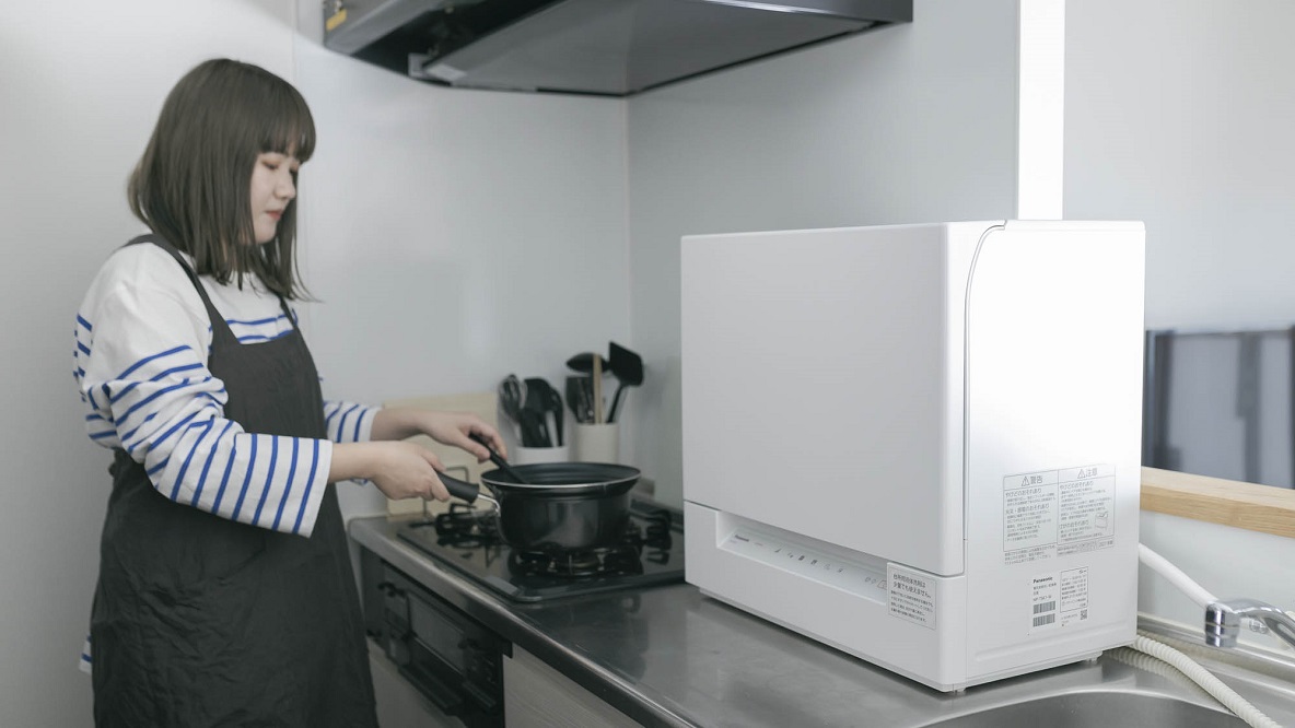 どんなキッチンでも諦めない！据え置き型食洗機の設置場所と目隠しアイデアRoomClip mag暮らしとインテリアのwebマガジン