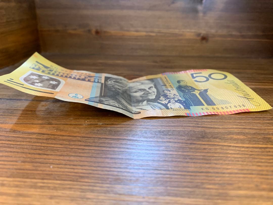 お金の持って行き方 - オーストラリア留学のことなら、オーストラリア留学センタ