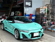 スズキ エブリィワゴン カスタマイズ車の板金塗装 特殊なカラー ティファニーブルーグーネットピット