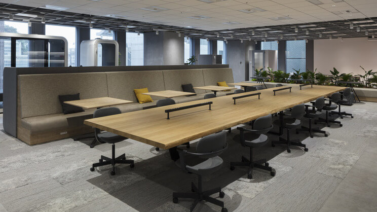 かっこいいオフィスの事例をスタイル別で紹介！おしゃれでかっこいいデザインにするコツとは - 業務用家具 ADAL アダル 公式オンラインショップ