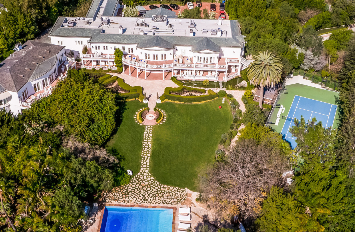 ロサンゼルスの大豪邸、約130億円で売却価格の記録更新マンション・グローバル ジャパン