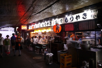 ソロ活の達人に聞いた！有楽町ガード下「せんべろハシゴ酒」の楽しみ方